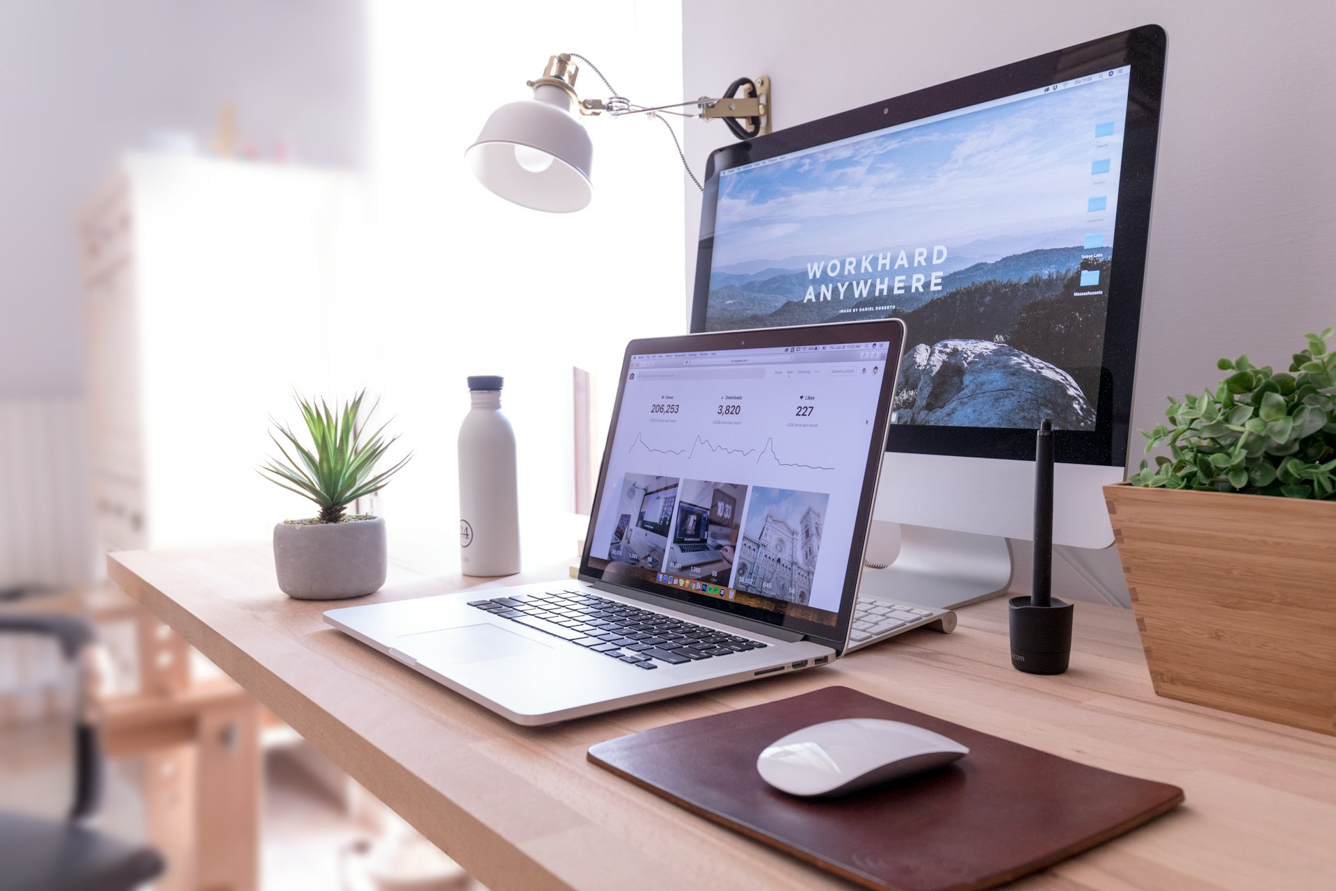 Domenico Loia HGV2TfOh0ns Unsplash 1